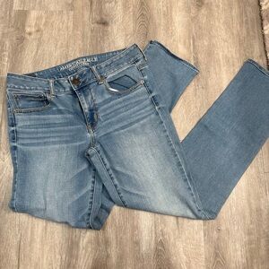 American Eagle Outfitters Women's Medium Blue Straight Leg Jeans